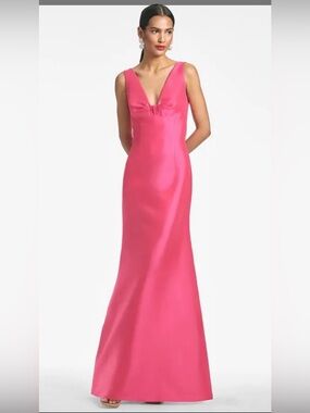 NWT Sachin & Babi “Evan” Column Gown in Fuchsia — Size 6